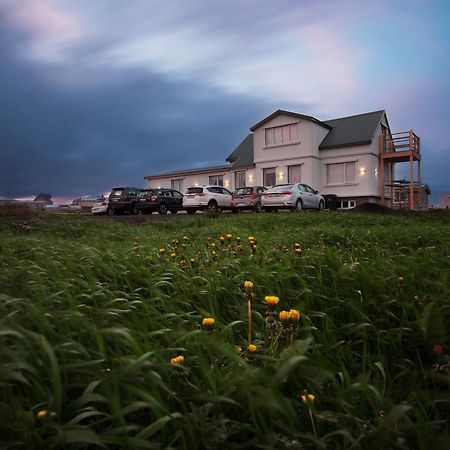 Guesthouse Grund Grindavík Exteriör bild